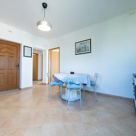 Apartment Stancija Cervar